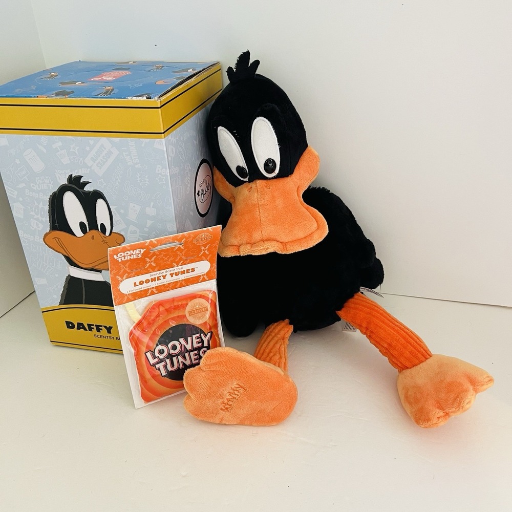 Daffy Duck Looney Tunes Scentsy Buddy With Scent Pack Collectible Plush
